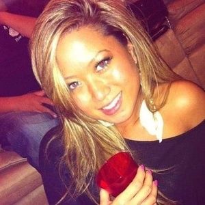 Meet your Posher, Sandy